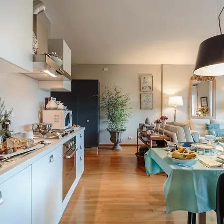 Apartment Casa Piccionaia, Luxury With Free Private Parking Inside Lucca